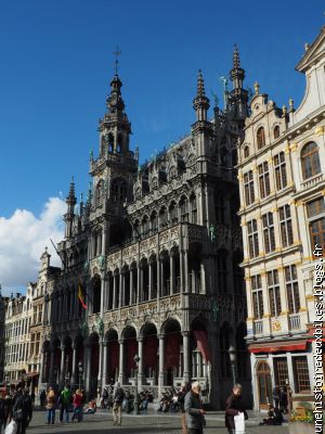 Grand-place toujours